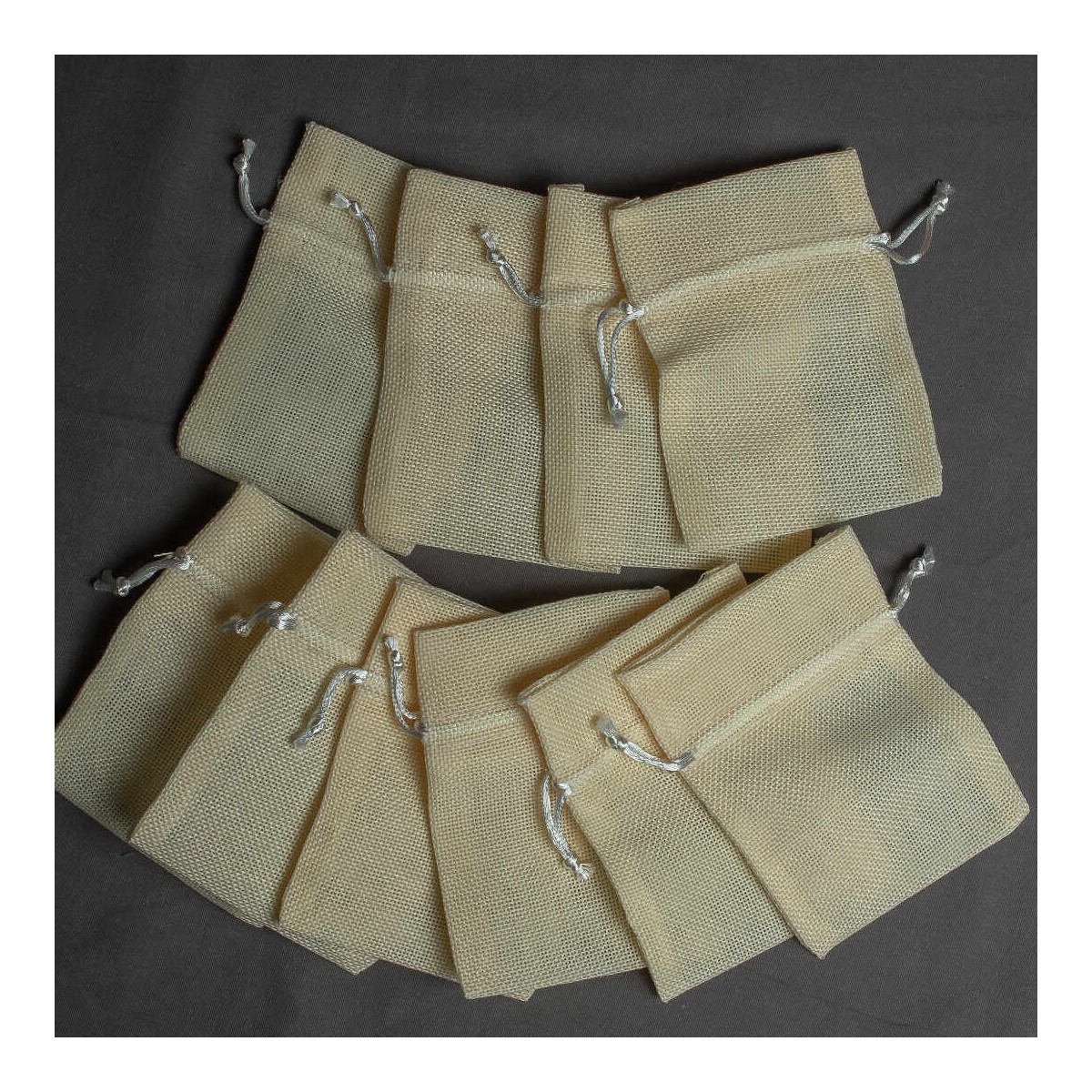 Sacchetti in tela 9 CM X 12 CM in 6 colori - Confezione 10 pezzi - crema