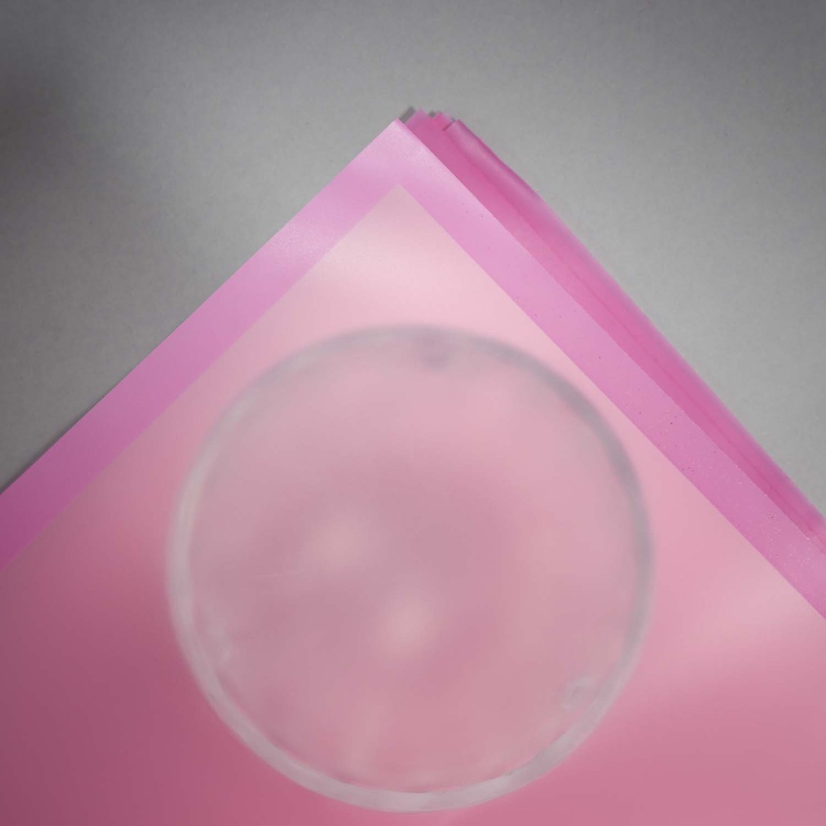 Fogli "Mat square"con bordo 12 Pezzi 50 My - 58x58 Cm / Azalea