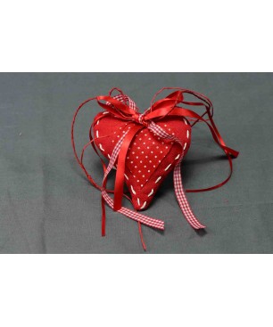 Cuore in stoffa rosso da appendere - 16x9x2 Cm