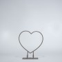 Cuore in metallo con base di supporto 33,5x7,5 Cm / H 40 Cm