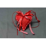 Cuore in stoffa rosso da appendere - 16x9x2 Cm