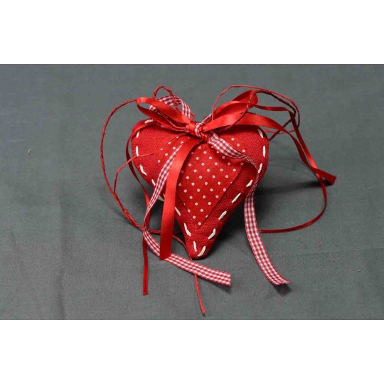 Cuore in stoffa rosso da appendere - 25x12x3 Cm