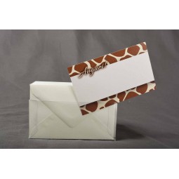 Bigliettini 100 Pezzi con fantasia Giraffa chiara e buste avorio - 7x11 Cm / Bianco