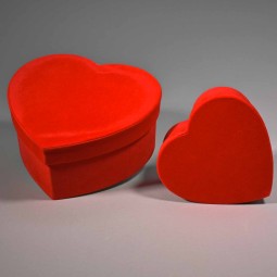 Scatole in velluto a forma di cuore  Set 2 Pezzi - 20x17x9,5 / 14x12x6,6 Cm - Rosso