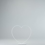 Cuore in metallo con base - Bianco / 25 Cm