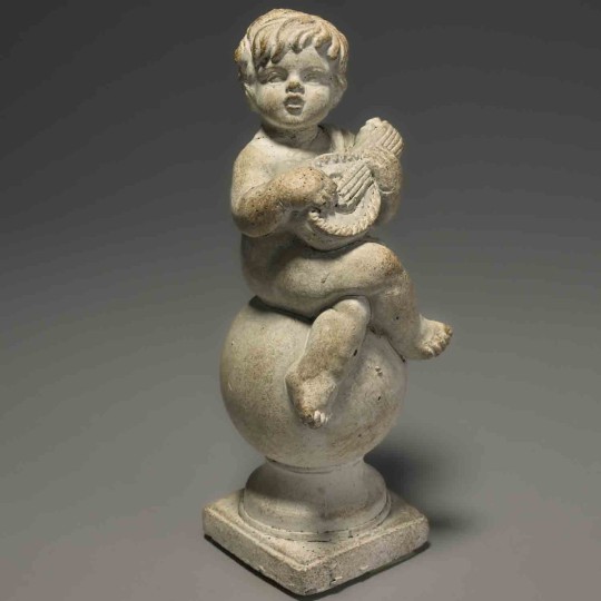 Figure in Cemento - Putto Musicante  8x19 Cm