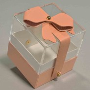 Scatola in cartoncino con coperchio in plexiglass e fiocco - 6,5x6,5x7 Cm / Rosa